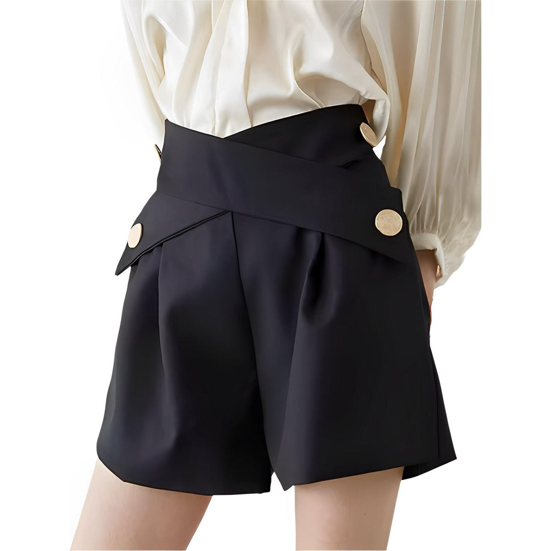 Nika High-Waist Shorts 