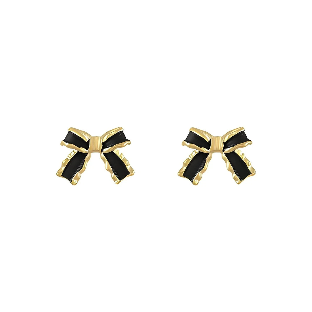 Pia Stud Earrings 